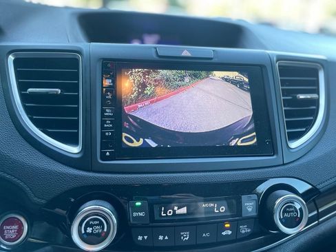 Used 2016 Honda CR-V Touring image 15