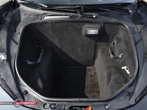 Used 2011 Ferrari 458 Italia Coupe RWD image 35