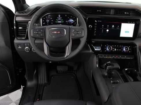 New 2026 GMC Sierra 1500 AT4 w/ AT4 Premium Package AWD/4WD image 13