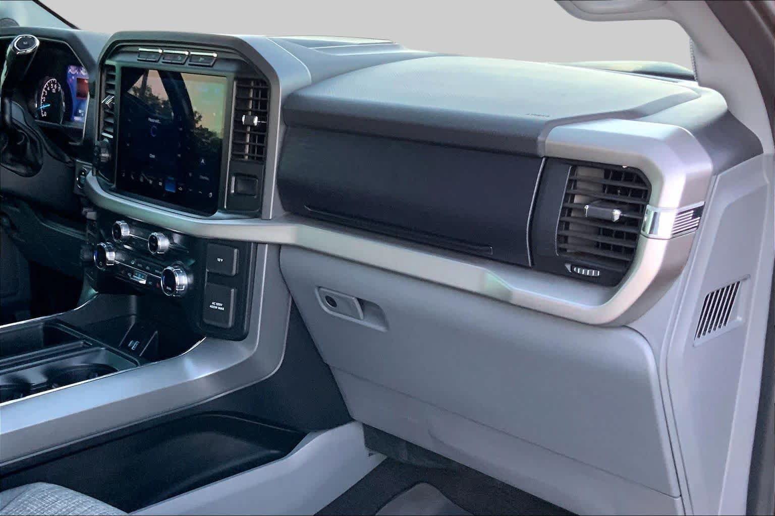 Used 2021 Ford F150 XLT w/ Equipment Group 302A High AWD/4WD image 17