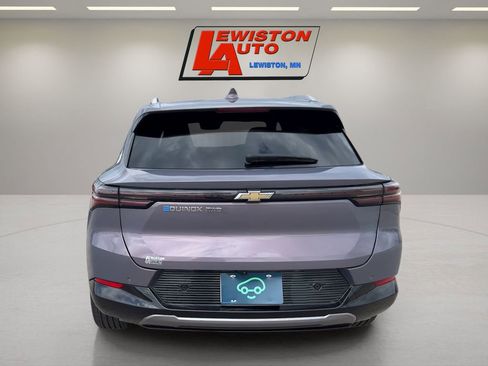Certified 2025 Chevrolet Equinox EV LT w/ Convenience Package AWD/4WD image 4