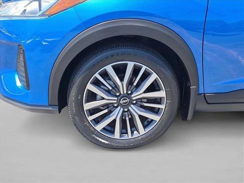 Used 2023 Nissan Kicks SV FWD image 26