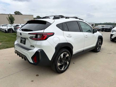 Certified 2024 Subaru Crosstrek 2.5i Limited w/ Crosstrek Mirror Package AWD/4WD image 6