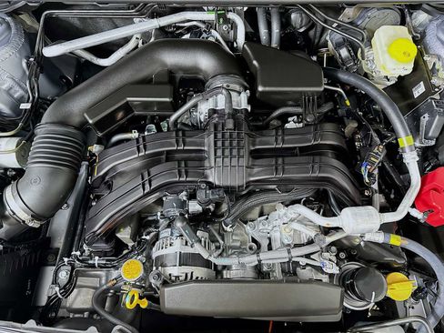 New 2025 Subaru Crosstrek 2.5i Limited w/ Popular Package #3A image 26