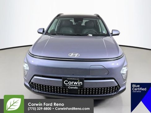 Used 2024 Hyundai Kona Limited FWD image 2