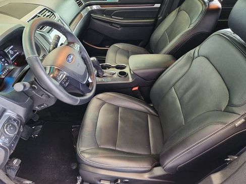 Used 2017 Ford Explorer Limited FWD image 13