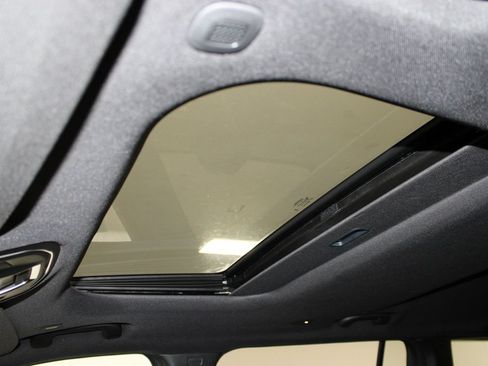 Used 2024 Jeep Grand Cherokee L Altitude AWD/4WD image 55