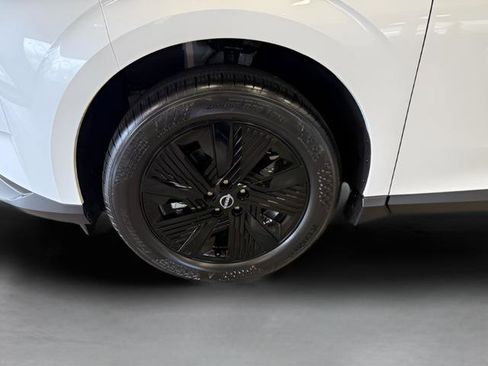 Used 2025 Nissan Murano SV AWD/4WD image 28