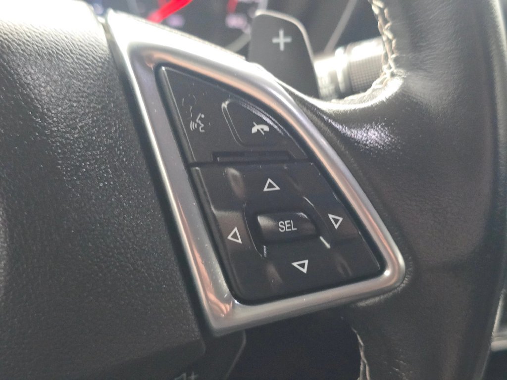 Used 2021 Chevrolet Camaro LT w/ Technology Package RWD image 26