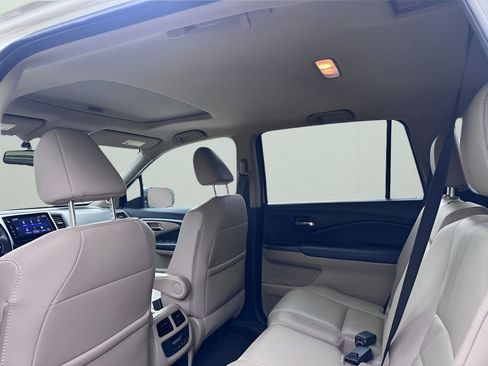 Used 2017 Honda Pilot EX-L image 16