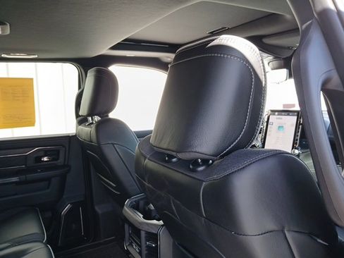 Used 2025 RAM 3500 Limited image 29