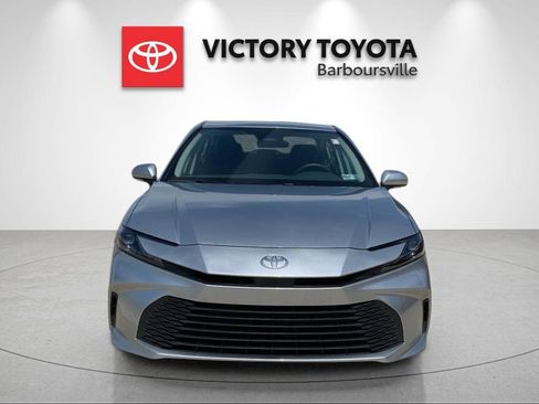 Used 2026 Toyota Camry LE FWD image 8