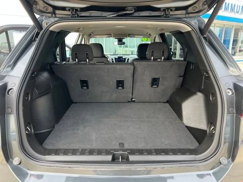 Used 2020 Chevrolet Equinox LT image 18