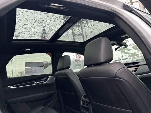 Certified 2024 Cadillac XT5 Premium Luxury image 16