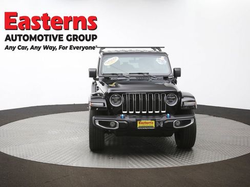 Used 2022 Jeep Wrangler Unlimited Sahara AWD/4WD image 50