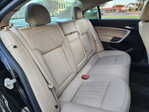 Used 2017 Buick Regal Premium w/ Driver Confidence Package #1 image 18