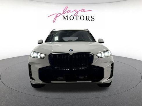 Used 2026 BMW X5 xDrive40i w/ M Sport Package AWD/4WD image 3