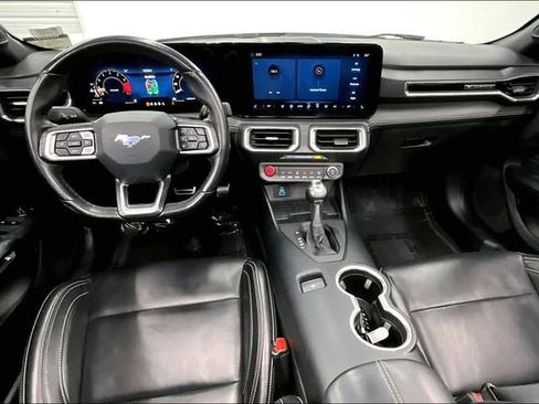 Used 2024 Ford Mustang Premium image 18