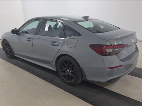 Used 2025 Honda Civic Sport image 7