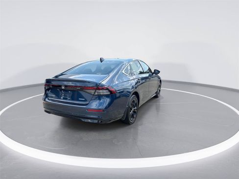 Used 2025 Honda Accord EX-L image 8