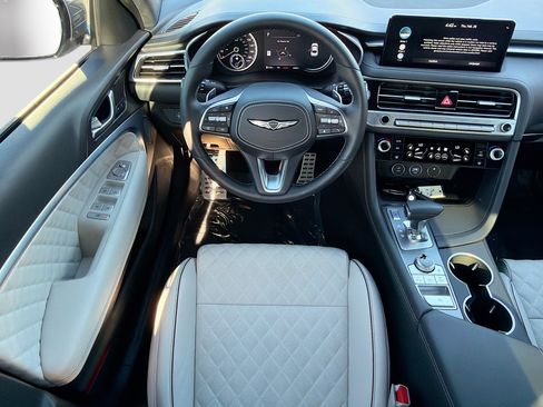 Used 2024 Genesis G70 3.3T Advanced w/ Sport Prestige Package image 17