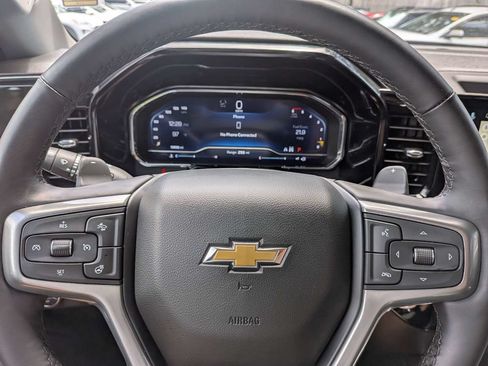 Used 2025 Chevrolet Silverado 1500 LTZ w/ Technology Package AWD/4WD image 31