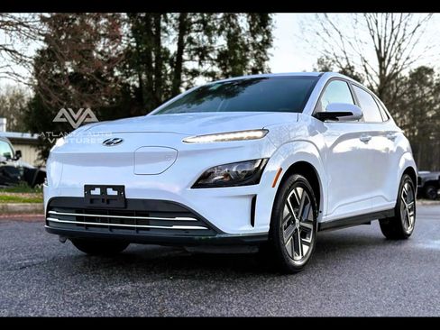 Used 2023 Hyundai Kona SEL image 11