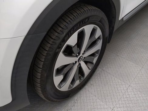 Used 2020 Kia Telluride S FWD image 31