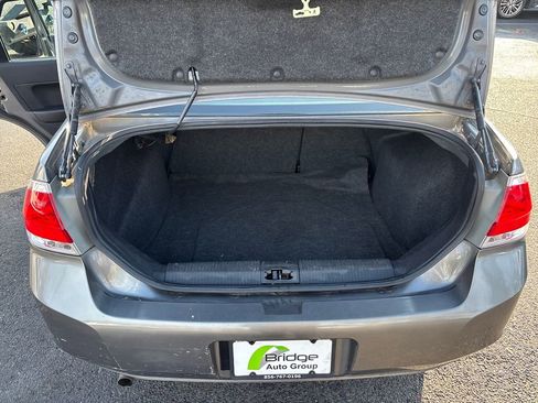 Used 2009 Ford Focus SE image 17