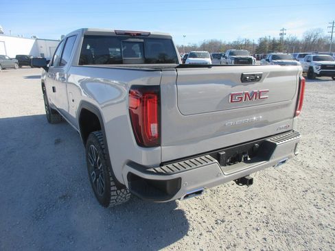 New 2026 GMC Sierra 1500 AT4 w/ AT4 Premium Package image 9