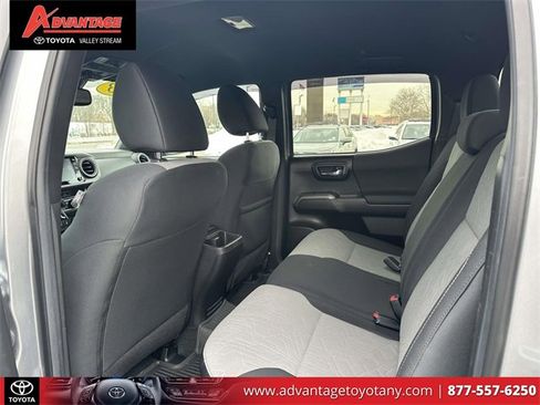 Certified 2023 Toyota Tacoma TRD Off-Road image 12