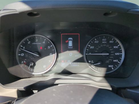 Used 2025 Subaru Forester Premium AWD/4WD image 13