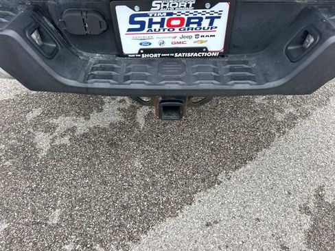 Used 2017 Toyota Tacoma TRD Off-Road image 38