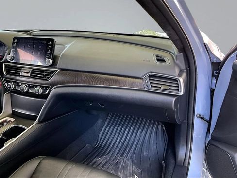 Used 2022 Honda Accord Touring image 23
