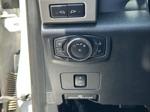 Used 2017 Ford F250 Lariat w/ Chrome Package AWD/4WD image 22