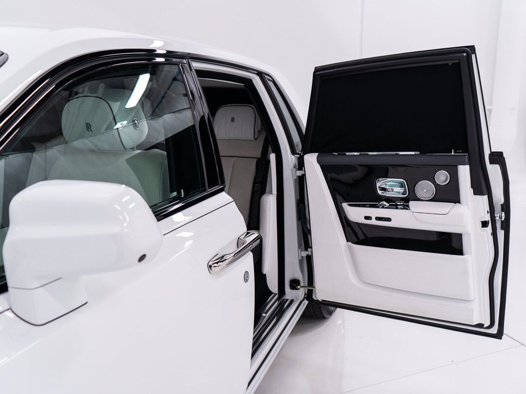 Certified 2023 Rolls-Royce Phantom Sedan RWD image 22