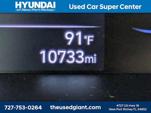 Used 2025 Hyundai Elantra Sport FWD image 29