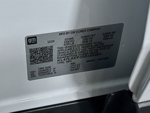 Used 2025 Buick Envista Preferred FWD image 12