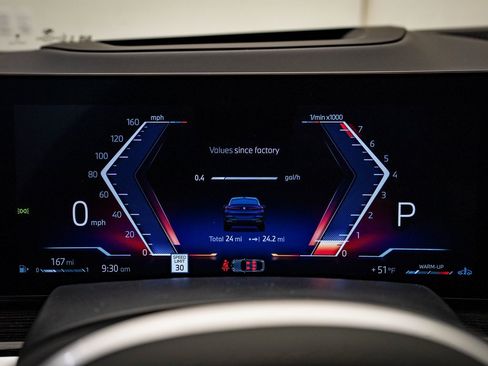 New 2026 BMW X6 xDrive40i w/ Climate Comfort Package image 26