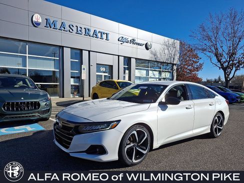 Used 2022 Honda Accord Sport image 1