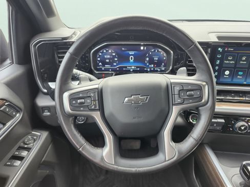 Used 2023 Chevrolet Silverado 1500 RST w/ Z71 Off-Road Package AWD/4WD image 11