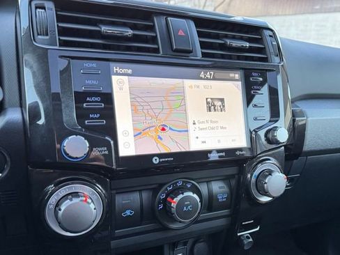 Used 2021 Toyota 4Runner Venture image 19