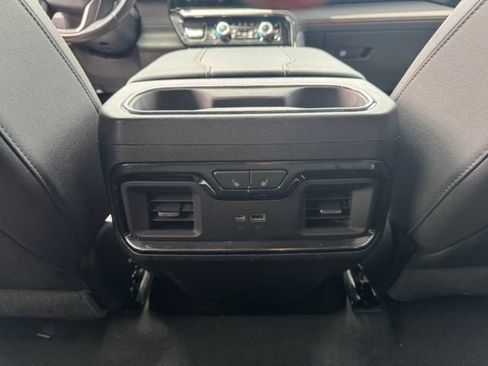 Certified 2023 GMC Sierra 1500 AT4 w/ Technology Package AWD/4WD image 9