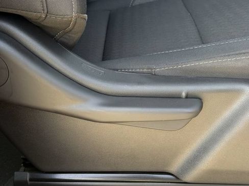 Used 2023 Chevrolet Silverado 1500 Custom RWD image 27