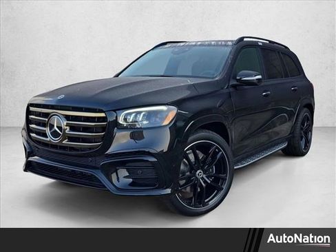 New 2026 Mercedes-Benz GLS 450 4MATIC image 1
