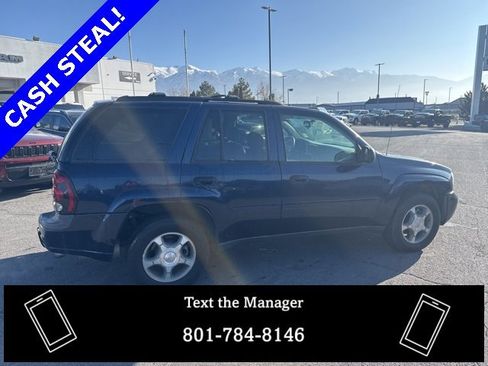 Used 2008 Chevrolet TrailBlazer 4WD w/ Smoker's Package image 9