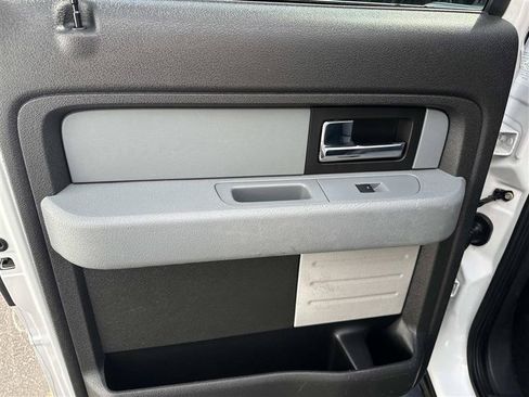 Used 2014 Ford F150 XLT AWD/4WD image 9