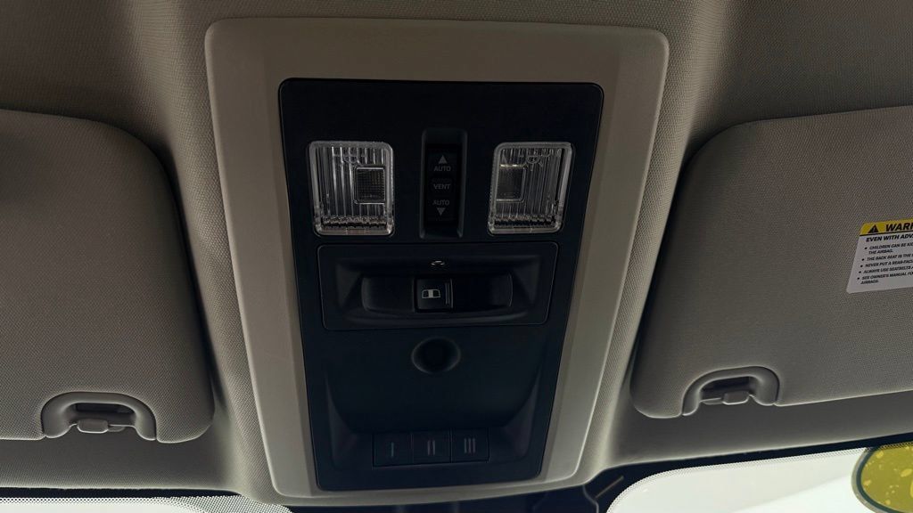 Used 2014 RAM 1500 Sport w/ Sport Premium Group AWD/4WD image 26