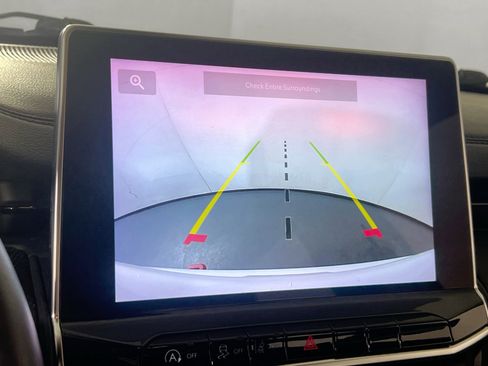 Used 2022 Jeep Compass Trailhawk w/ Trailhawk Convenience Group image 13