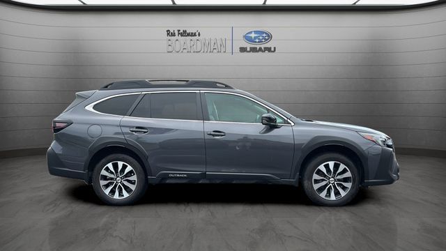 Used 2024 Subaru Outback Limited AWD/4WD image 3